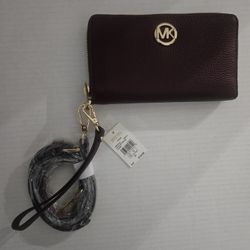 Michael Kors Crossbody Wallet
