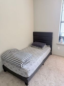 Bed frame+mattress