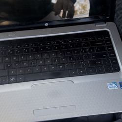 HP  Laptop Windows 7 And Protective Carrying Case And 