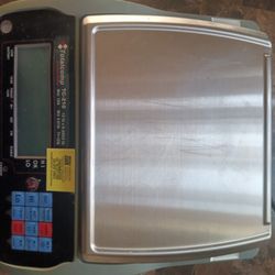 Totalcomp Electronic Scale 