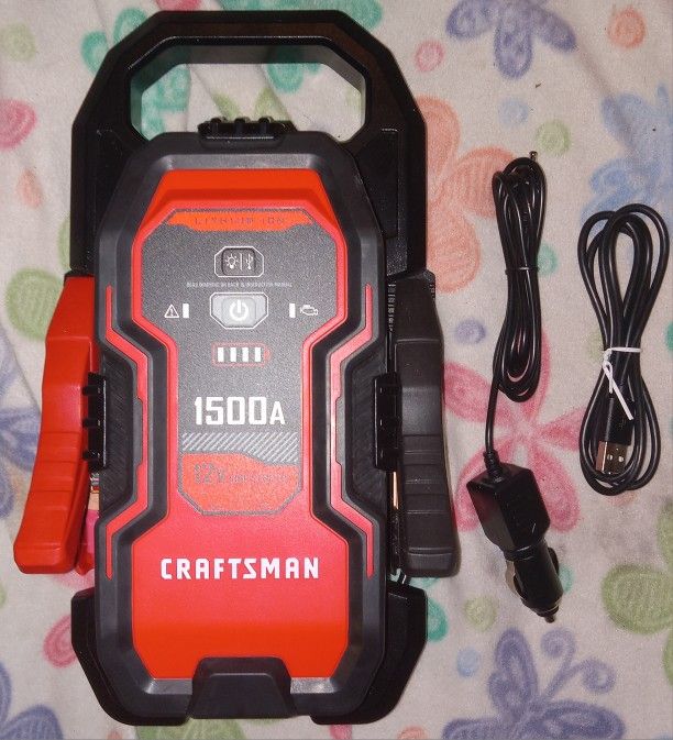 Craftsman Rechargeable Portable Jumpstart Box Brand New. 
