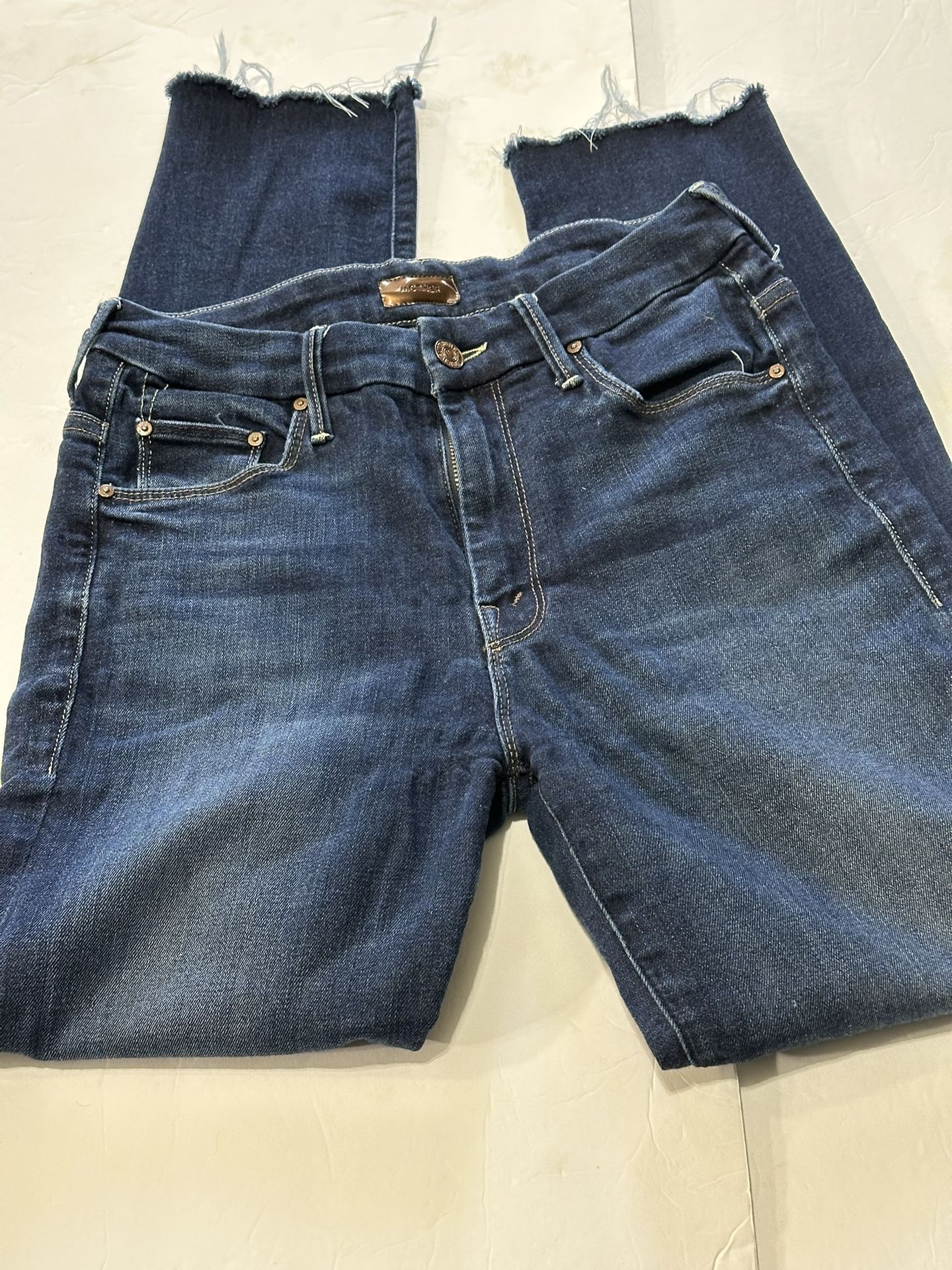 Mother High Waisted Looker Ankle Up Your Alley Blue Jeans  Size 25 Stretch Some Puckering Raw Hem 