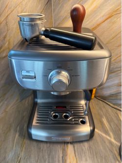 Pristine Espresso machine w/ upgraded tamper