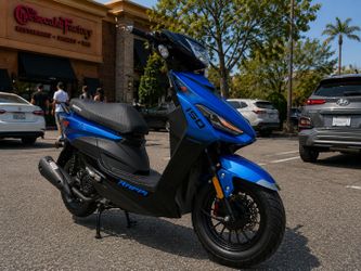 🔥 BRAND NEW BLUE 50CC GAS SCOOTER — ONLY $999 + TAX & FEES! 🔥