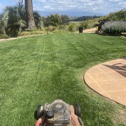 Mower / Gardener/ Weedwacker