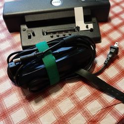 Dell 600 docking station\90W PS
