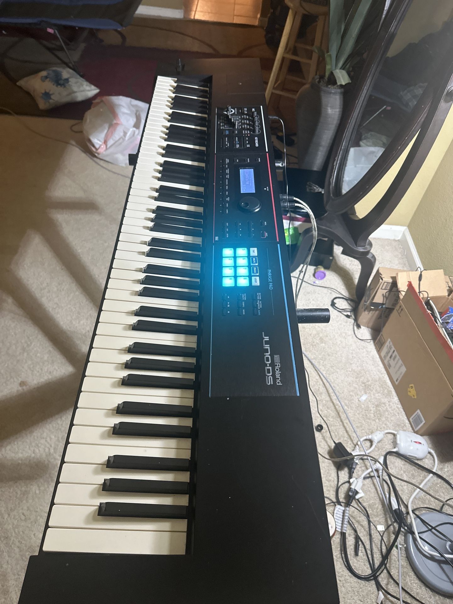 Juno DS-88
