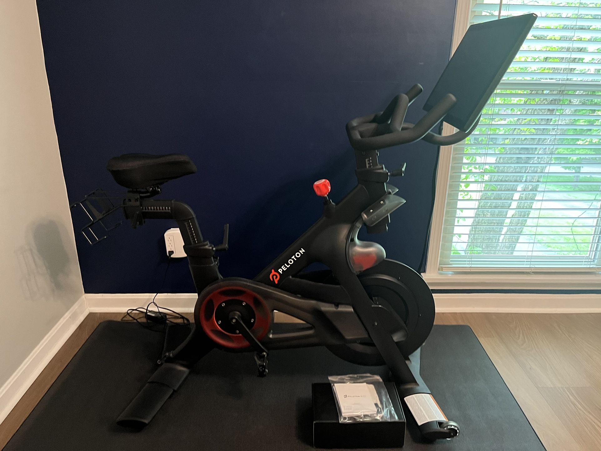 Peloton For Sale In Excellent Condition