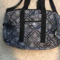 Nice Clean Black/White Travel Bag