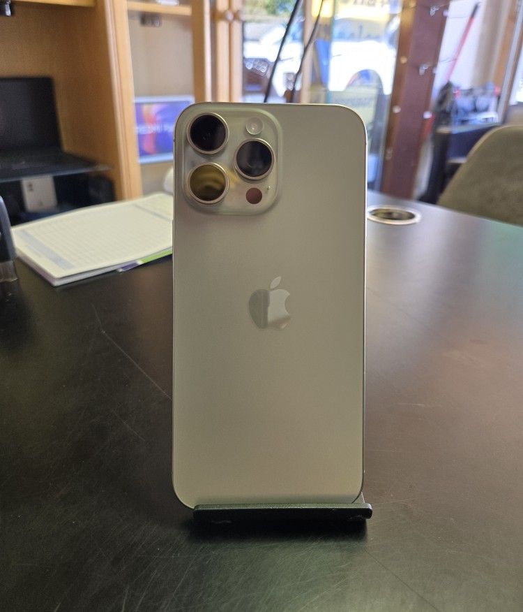 IPhone 16 Pro Max 5G Unlocked 256gb