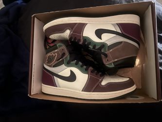 Jordan 1 High OG “Handcrafted”