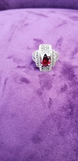 Garnett ring