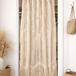 Style: Boho / modern / minimalist
Condition: Great condition