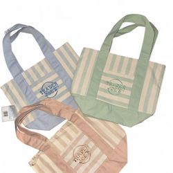 VIRAL TRADER JOES BAGS
