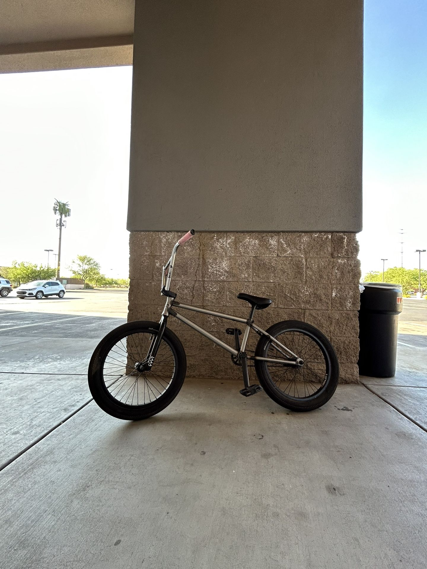 しょー　BMX Cult 21インチ Cult Bmx 21inch