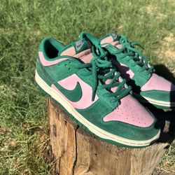 Dunks 