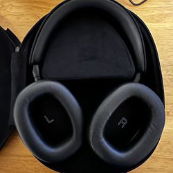 Bowers & Wilkins S2e Over-Ear Noise-Canceling Headphones 