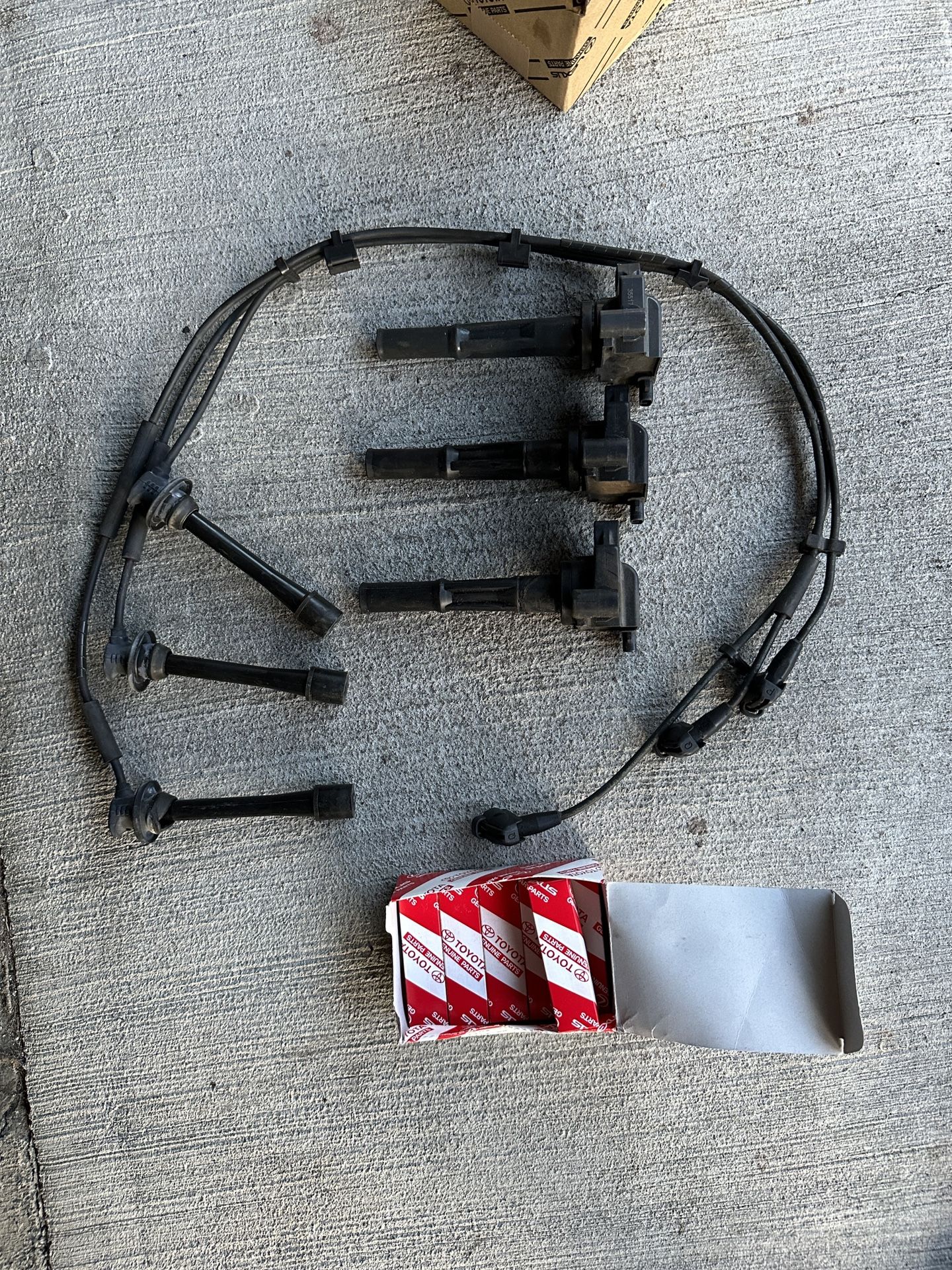 3rd gen 4Runner Ignition coils, Spark Plugs And wires.