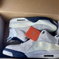 Brand New Never Worn Jordan’s AIR JORDAN D-ZERO Shoes Size 12