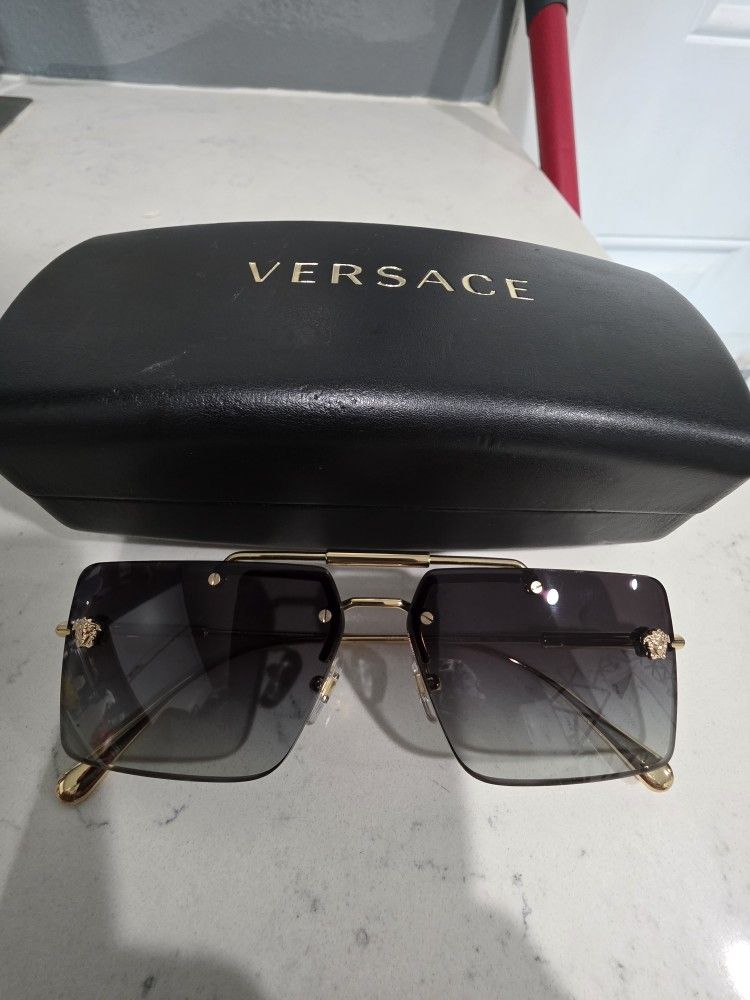 Versace Sunglasses VE2245
