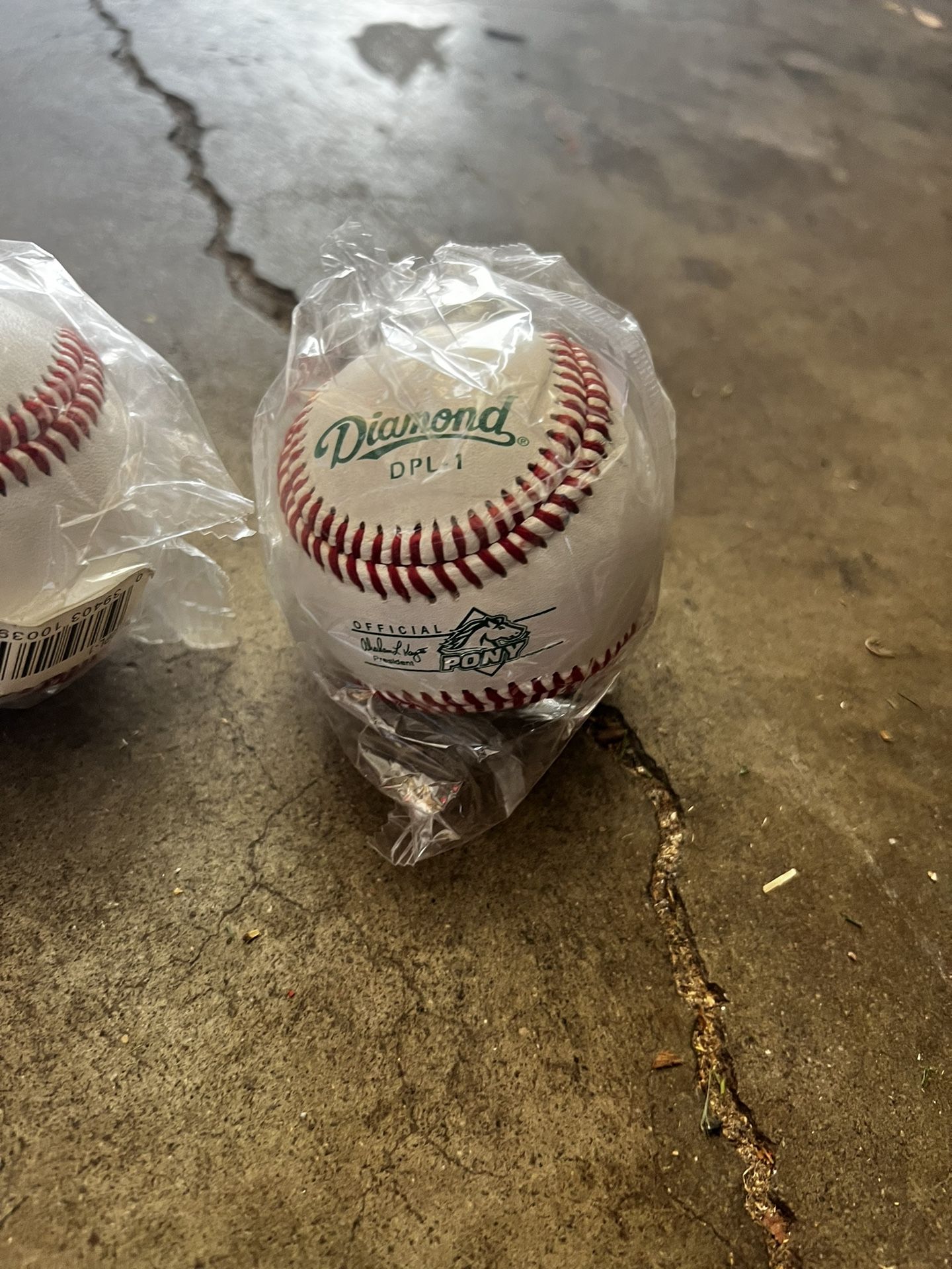 Brand New Diamond DPL-1 Baseballs