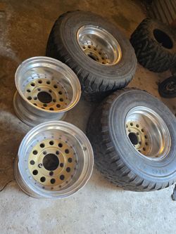 WHEELS 15X10 BOLT PATTERN 5X5.5 OR 5X139.7 PRICE 200