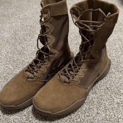 Nike Tactical Boots