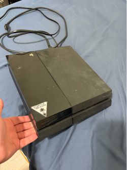 PlayStation 4 (no controller)