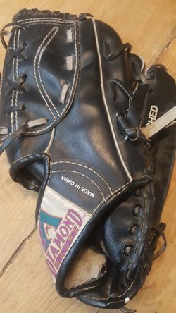 Baseball glove 11 inch