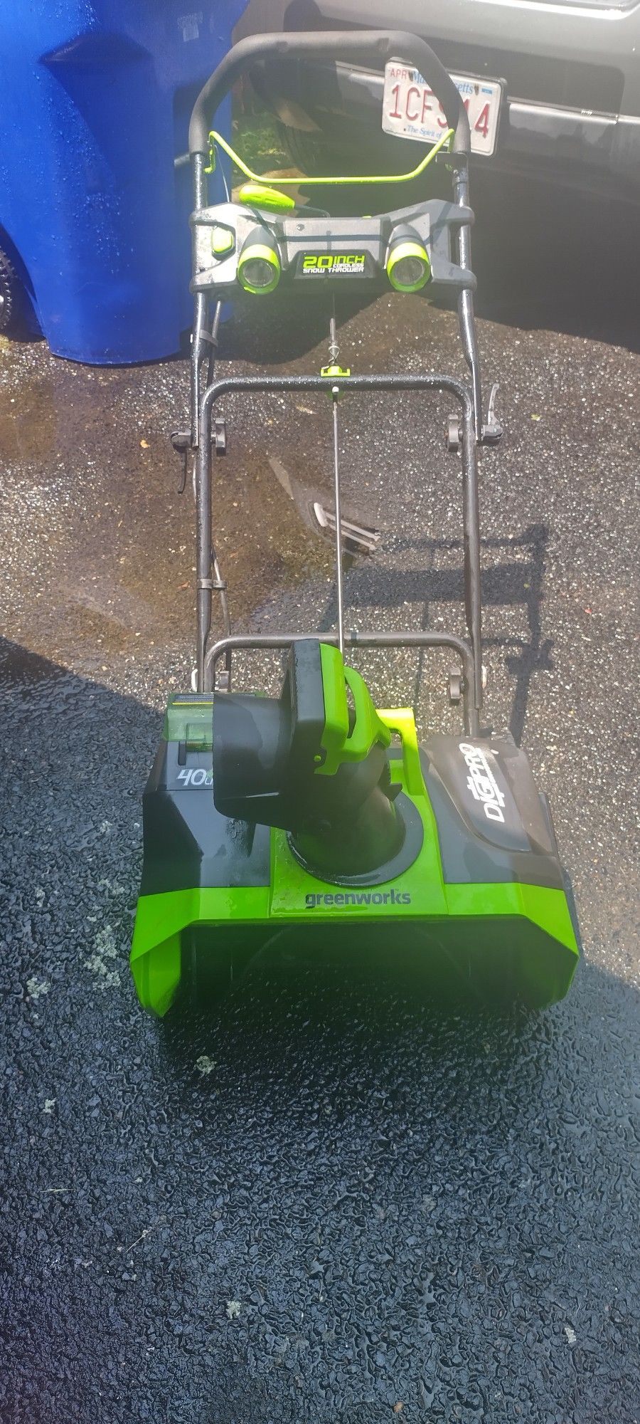 40 Bolt Battery Snow Blower