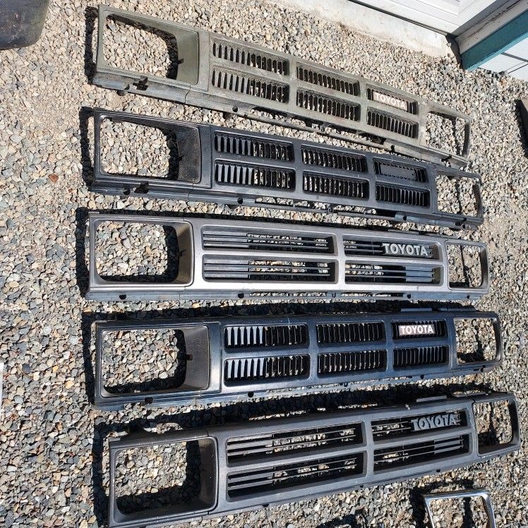 2nd Gen Toyota Truck Grills & Front Bumpers