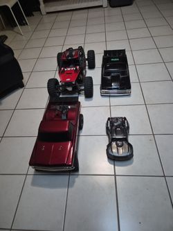 4 rc cars excellent condition