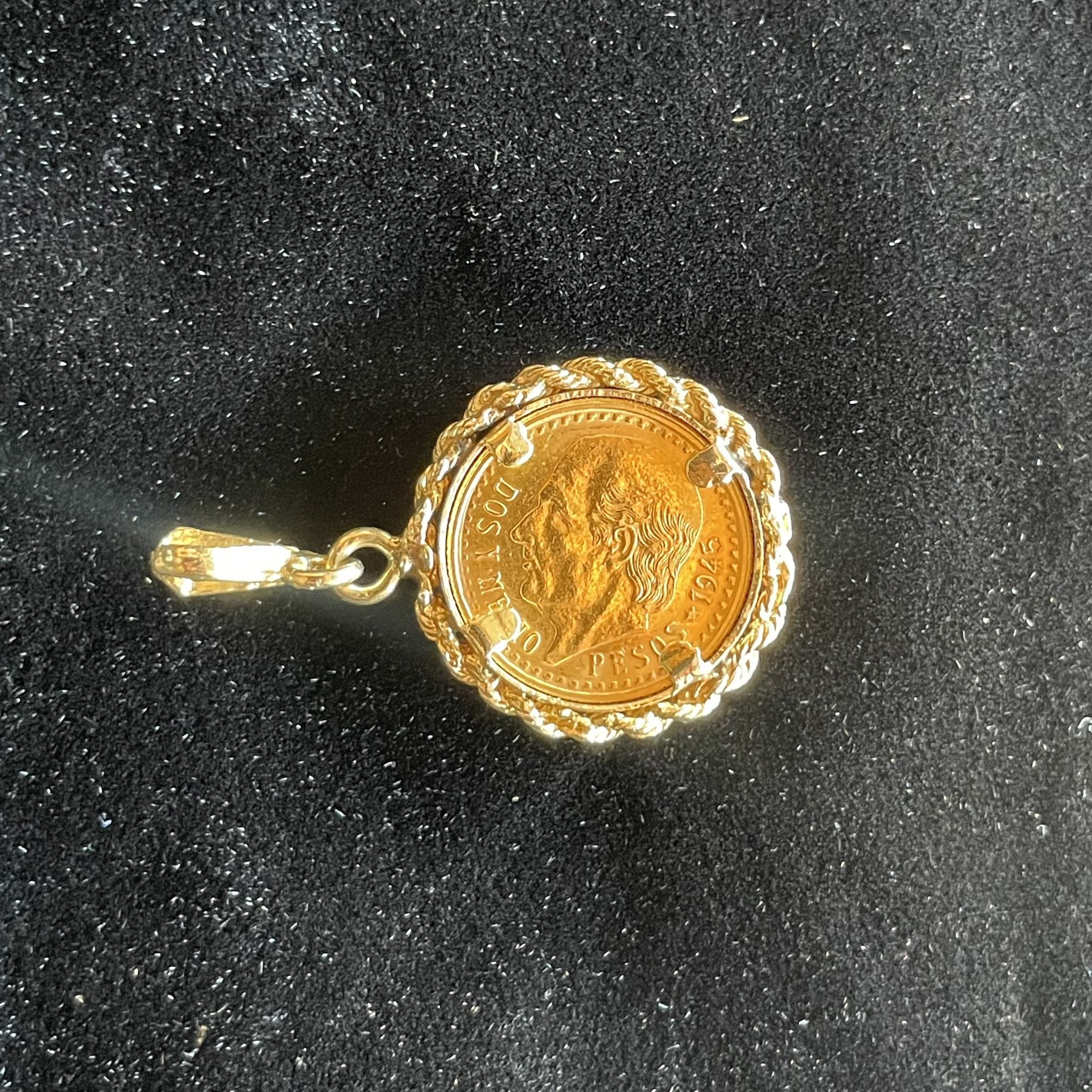 1945 Dos Pesos Y Medio Mexico Gold Coin W/ 14k Rope Bezel