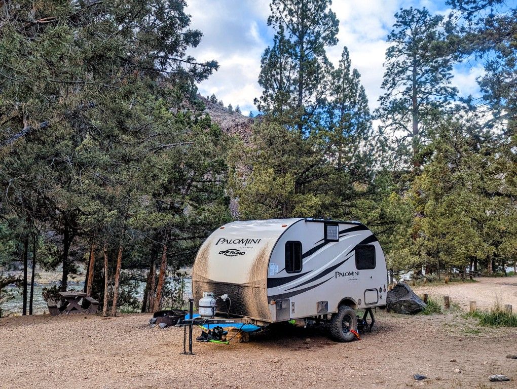 2016 Palomino PaloMini 132FD โ Off-Road Edition, Lightweight + Boondocking Upgrades!