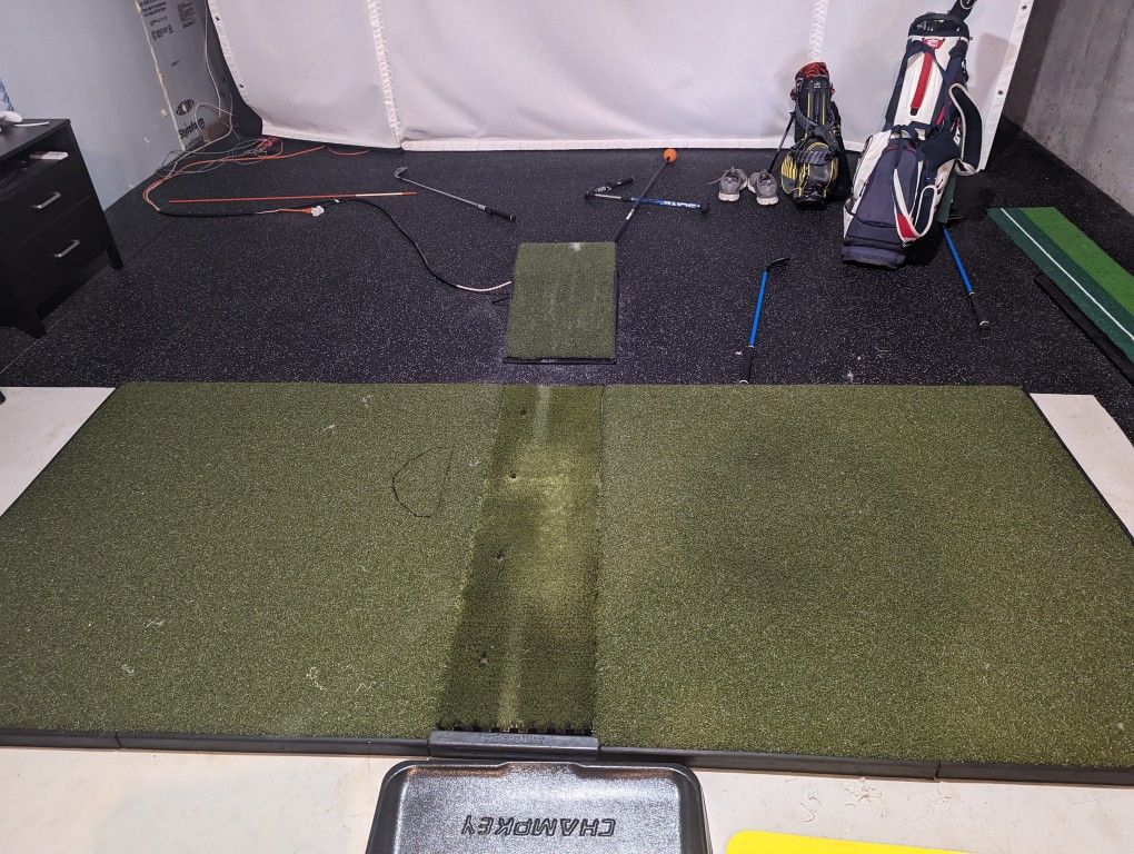 Fiber built Golf Mat