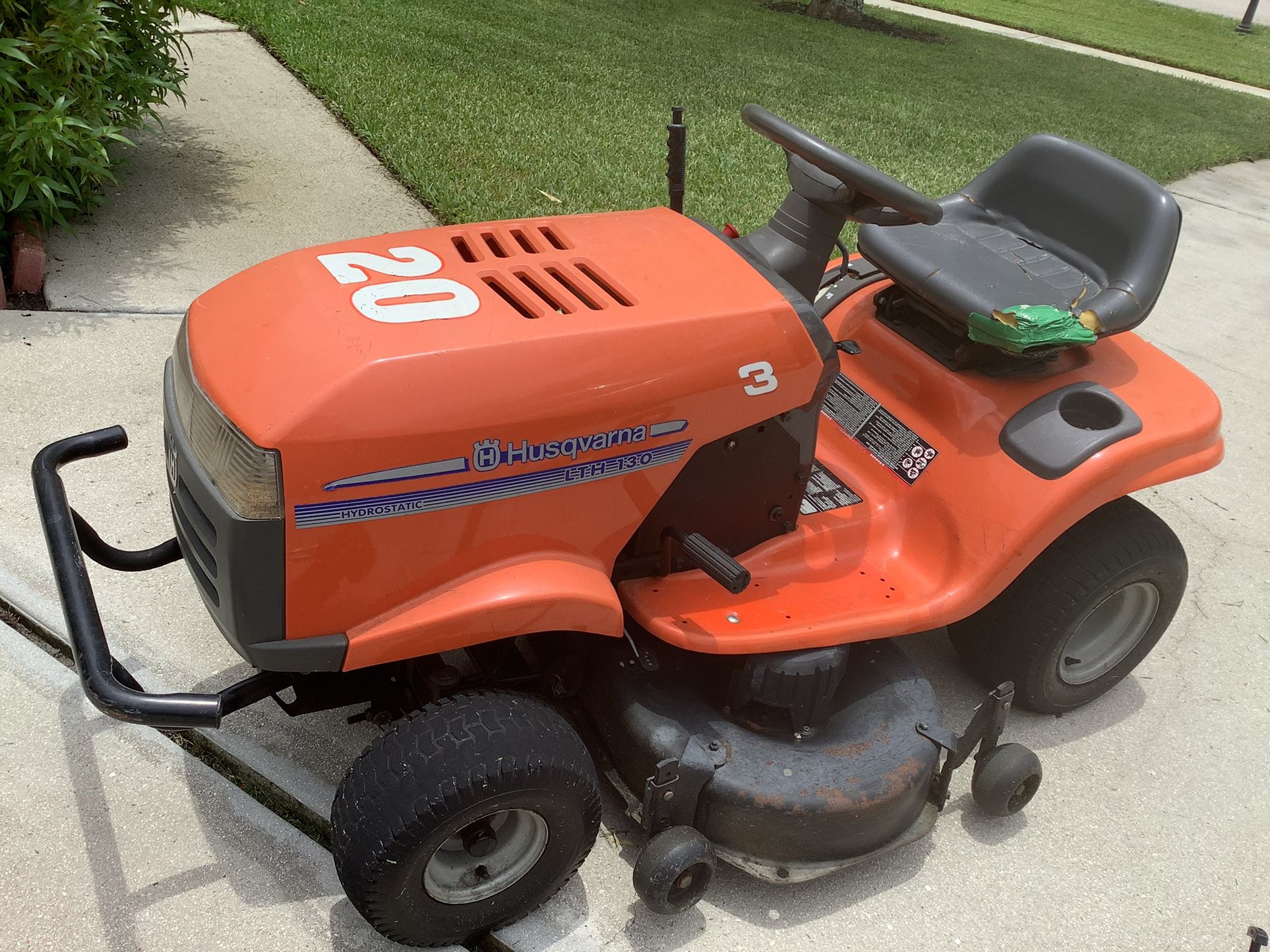 Husqvarna Self Mulching Mower Model LTH 130 for Sale in Wellington FL OfferUp