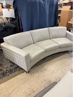 Highend beautiful Leather Couch