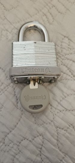 Chateau Padlock With Key