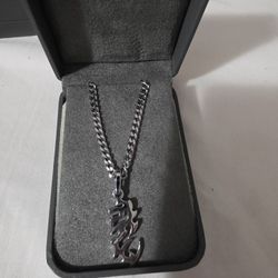 Man's Necklace