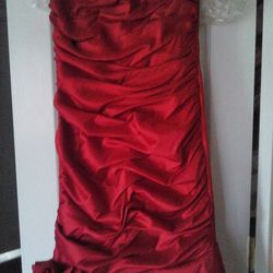 Long Red Prom Or Homecoming Rose Peddle Dress