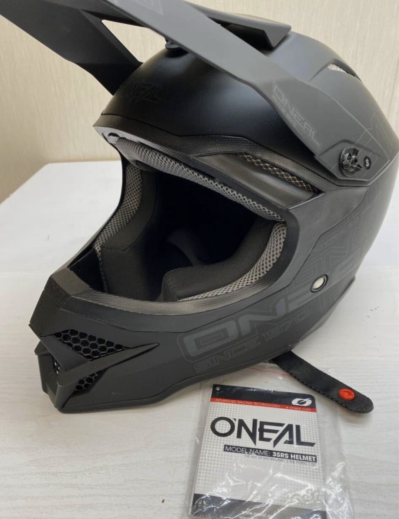 O’Neal Dirtbike Helmet / Mountain Bike Helmet