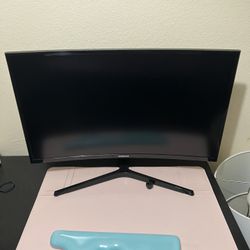 Curved samsung monitor