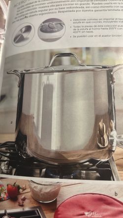 Olla de 60 qt para tamales nueva de Princess house con parrilla