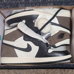 Jordan 1 Mocha Sz 12