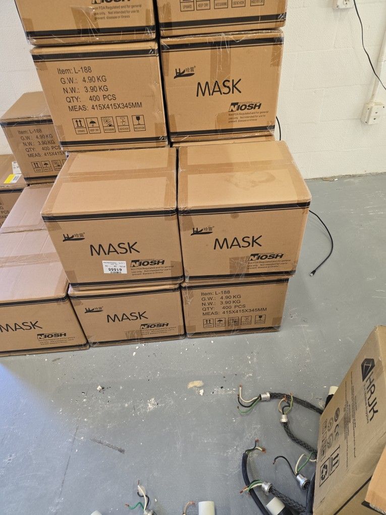 N95 NIOSH Masks 400 Per Case NEW