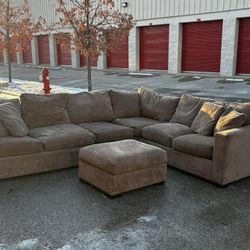 Crate & Barrel Large Microfiber Sectional W Ottoman- Brown *FREE DELIVERY 🚚 