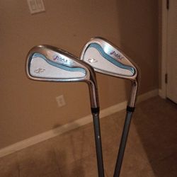 Golf Clubs 