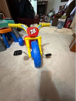 Mickey Mouse Cruiser Tricycle
