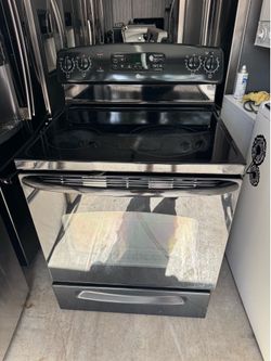 Stove Good condition everything works fine