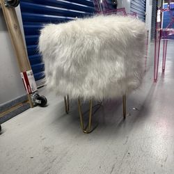 Faux Fur Vanity Stool